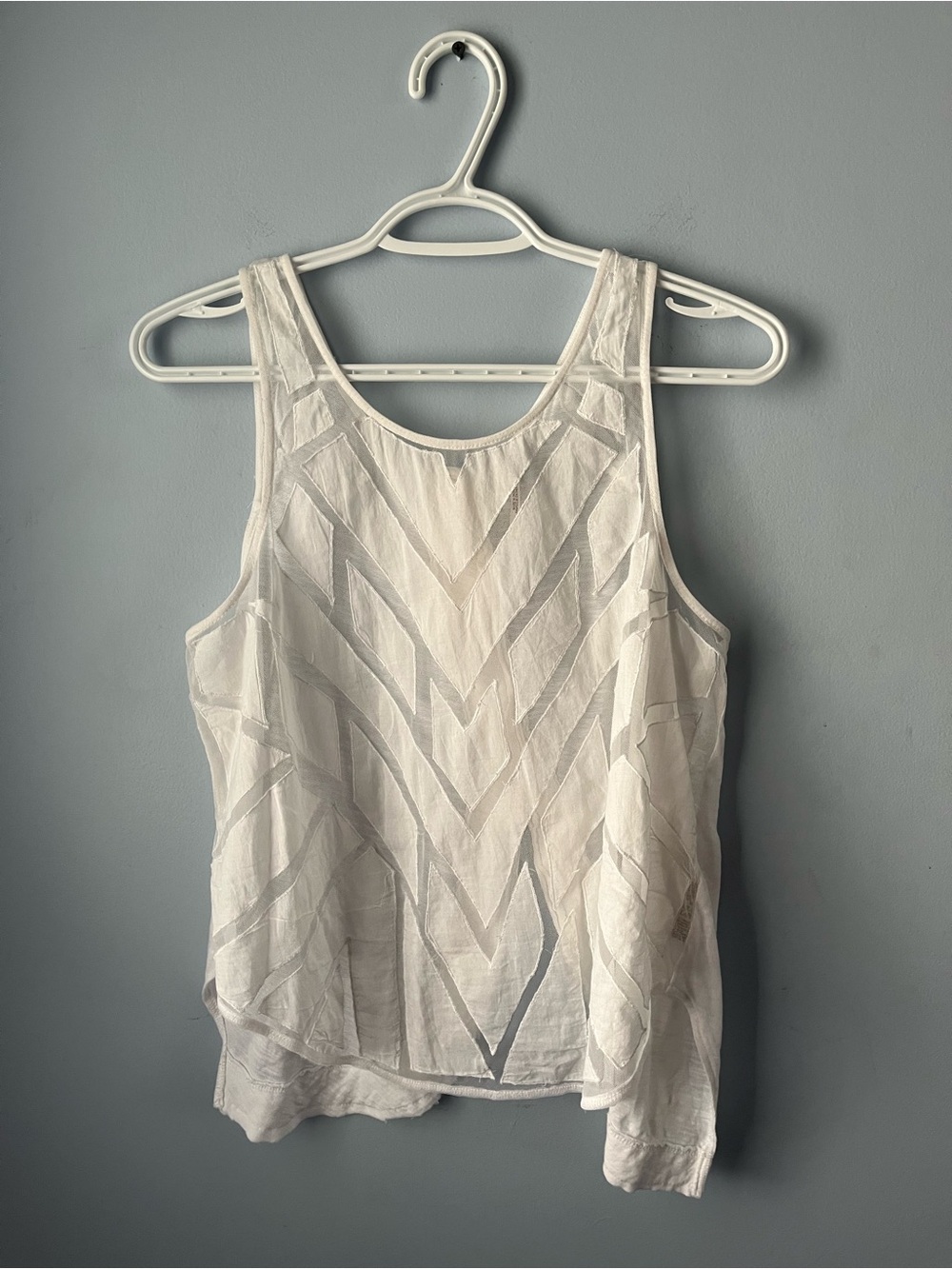 Free People White 100% Cotton Sleeveless Chevron Semi-Sheer Tank Size L